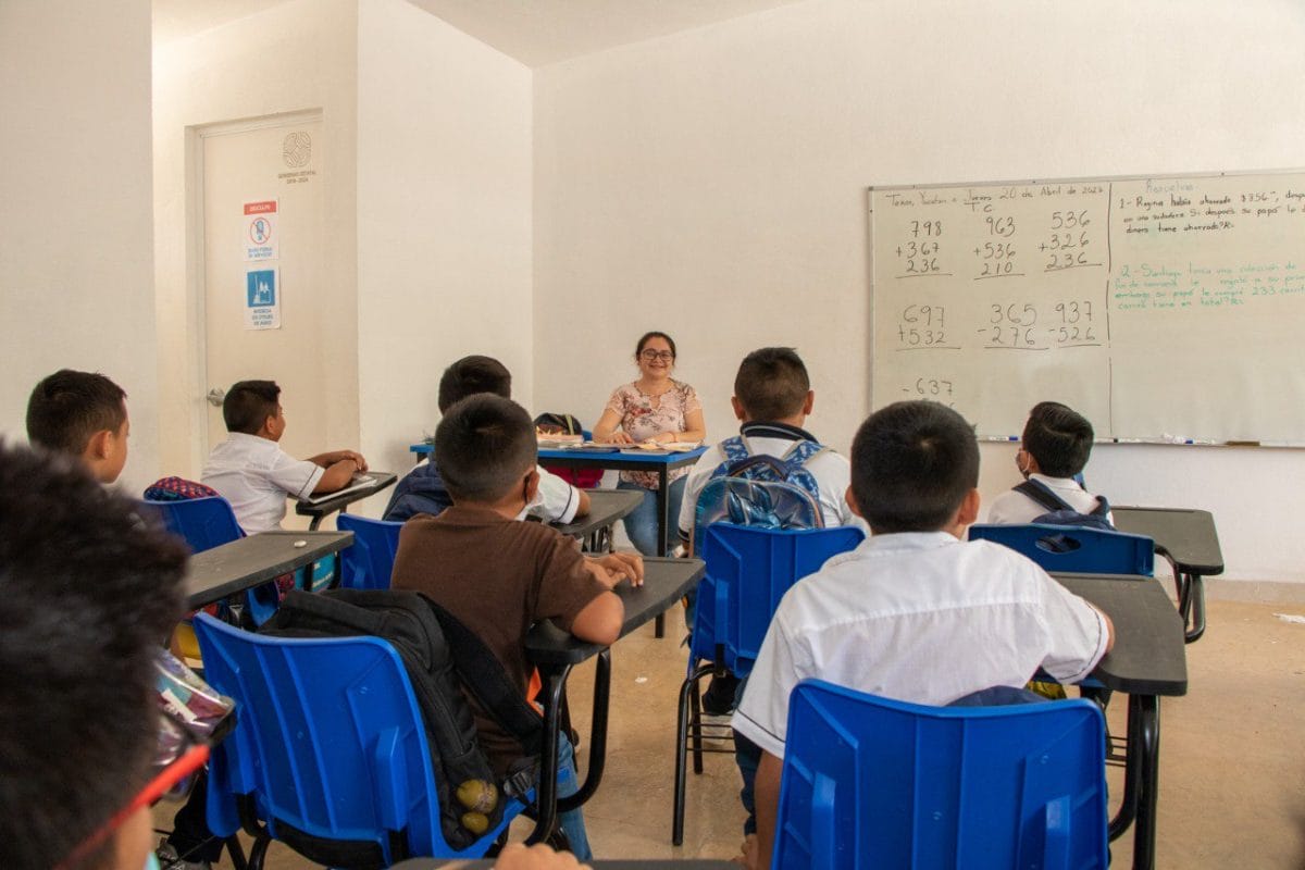 Yucatán recibe más de 22 millones de pesos para fortalecer la formación docente