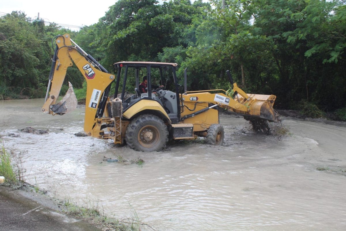 Comunidades de Othón P. Blanco en revisión, listos los refugios por lluvias de Sara