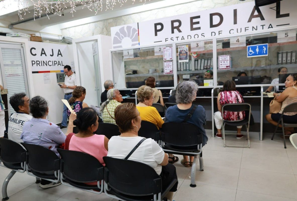 Ana Paty Peralta presume finanzas sanas en Cancún