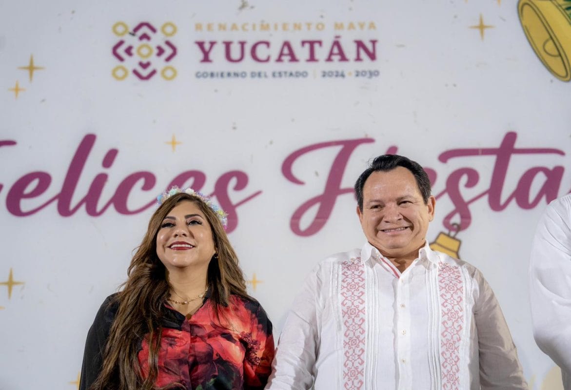 ‘Huacho’ Díaz Mena impulsa el espíritu navideño en Yucatán con un llamado a la unidad ‘Huacho’ Díaz Mena impulsa el espíritu navideño en Yucatán con un llamado a la unidad