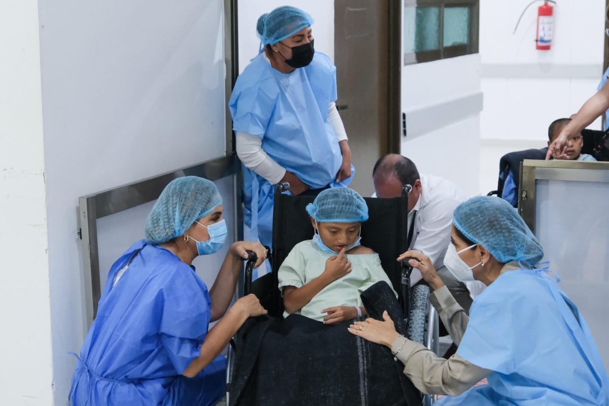 Celebran primera Jornada de Cirugía de Labio y Paladar Hendido en Cancún Celebran primera Jornada de Cirugía de Labio y Paladar Hendido en Cancún