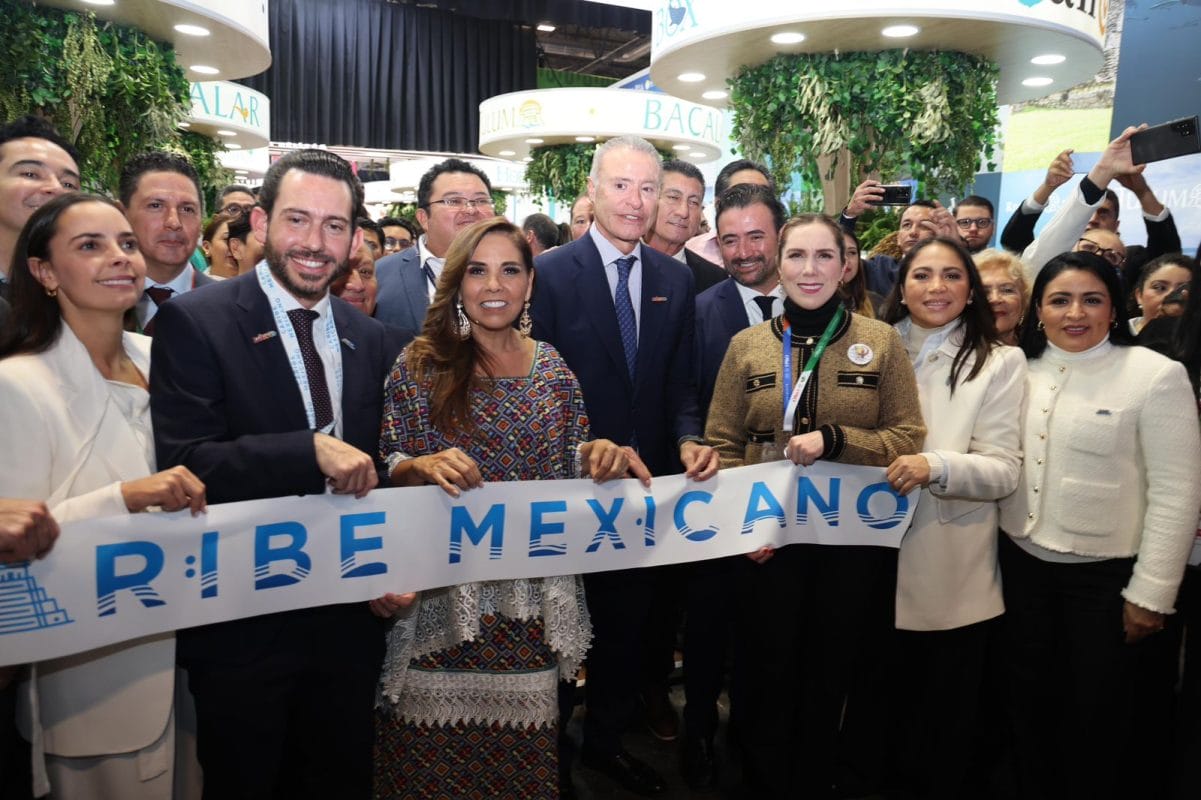 Participa Atenea Gómez Ricalde en el corte de listón del Pabellón del Caribe Mexicano