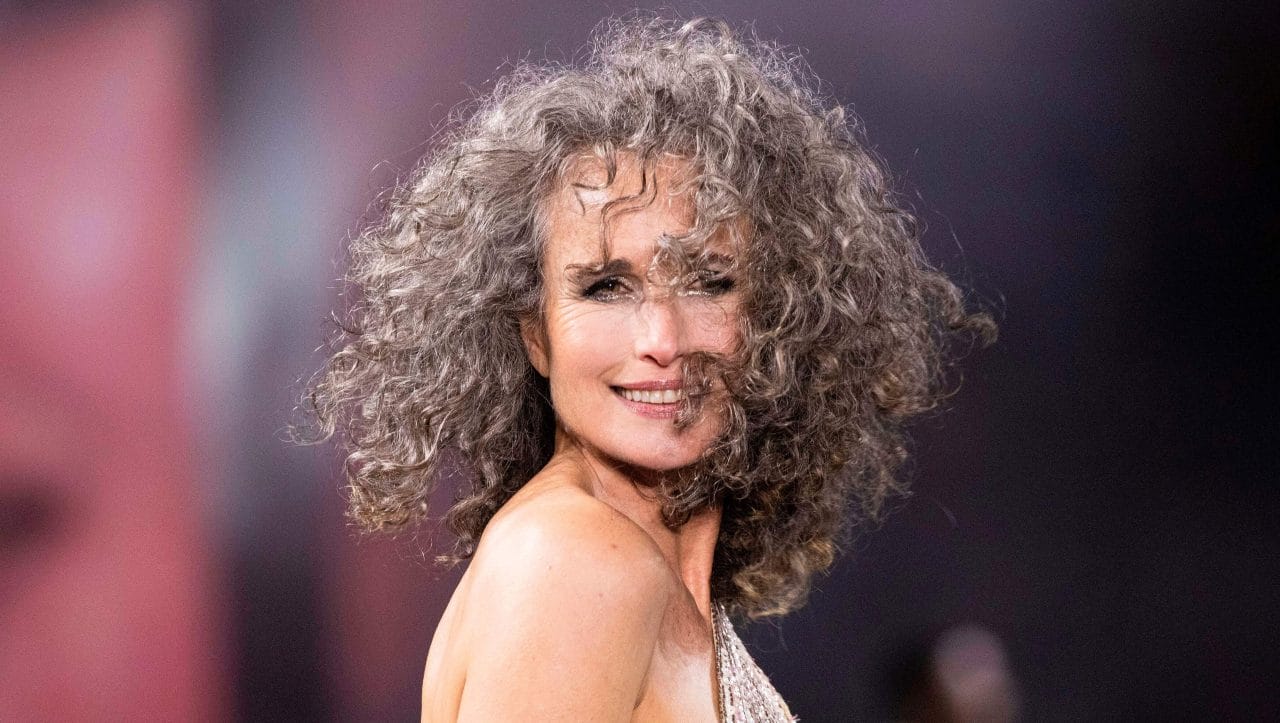 Best Hair Dyes for Gray Coverage: Top Brands and Expert Tips Best Hair Dyes for Gray Coverage: Top Brands and Expert Tips