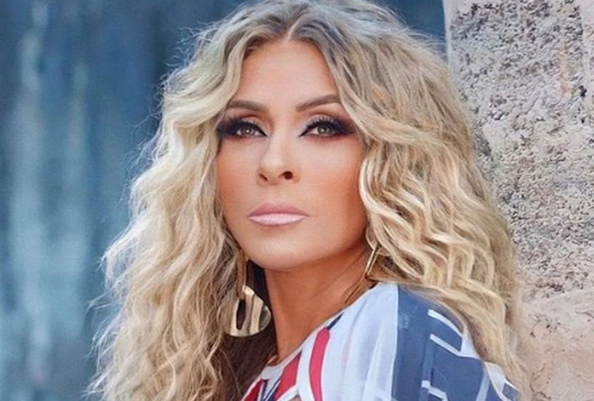 Yuri y Ángela Aguilar Maldita Primavera, Yuri incómoda con Ángela Aguilar y Nodal, Colaboración de Yuri y Ángela Aguilar, Ángela Aguilar y Christian Nodal besos, Nueva versión de Maldita Primavera 2024, Críticas a Yuri por dueto con Ángela Aguilar,