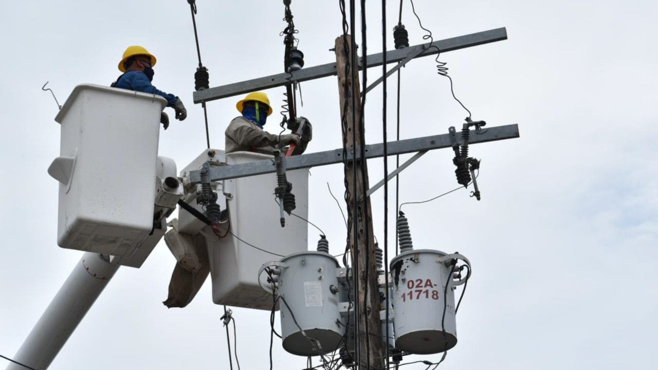 Falla en gasoducto Mayakán provoca apagón en la península de Yucatán: CFE Falla en gasoducto Mayakán provoca apagón en la península de Yucatán: CFE