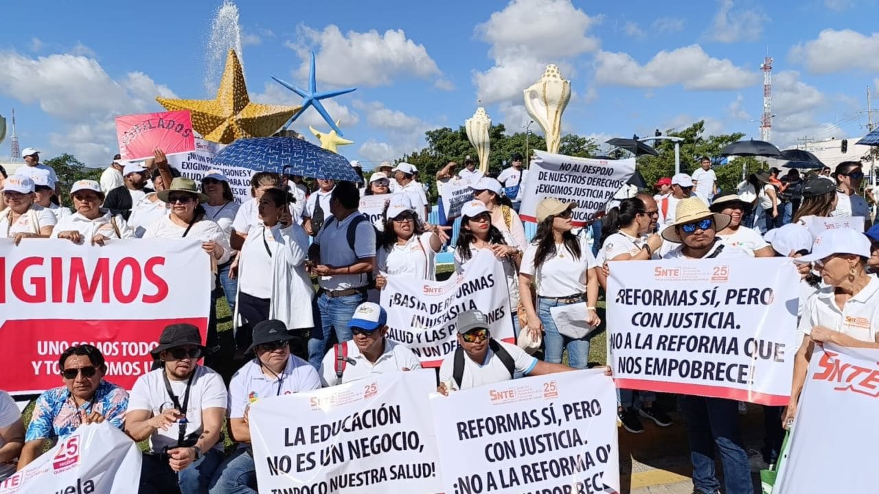 Maestros, a paro laboral por tiempo indefinido Maestros, a paro laboral por tiempo indefinido