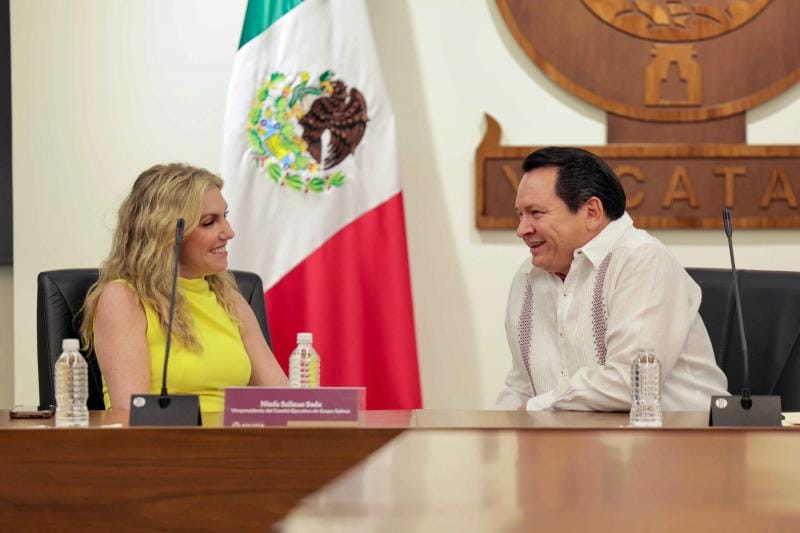 Impulsan Gobierno y Grupo Salinas educación en Yucatán