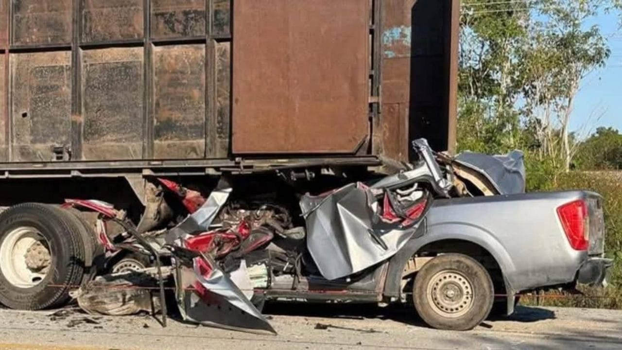 Choque en carretera Carrillo Puerto-Tulum deja tres muertos