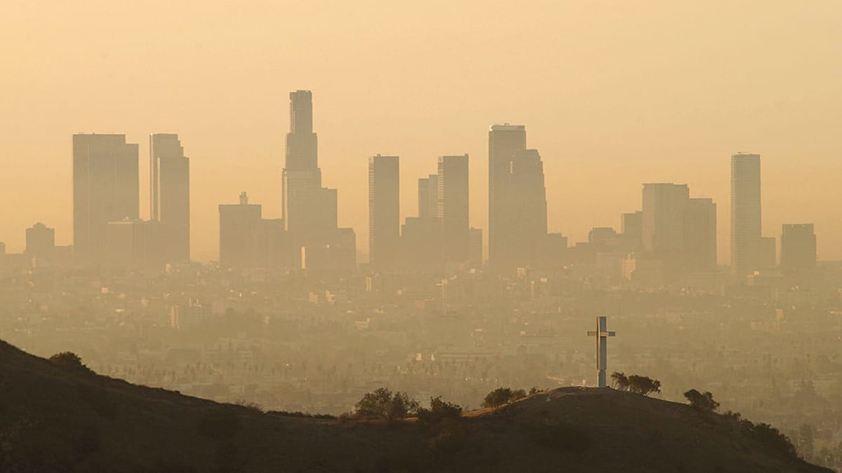 La ciudad más contaminada de EEUU: Smog persiste como grave problema