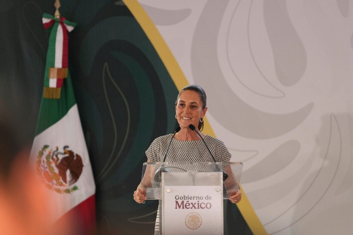 ff5c7949-3e45-4986-b2b4-80ff42b8be11-1