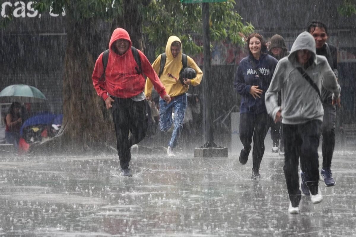 Clima HOY Jueves 24 en México: Lluvias en CDMX, Noreste y Centro