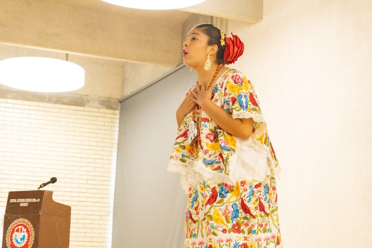 Fomentan el arte y la identidad cultural con la fase estatal del Concurso de Declamación Fomentan el arte y la identidad cultural con la fase estatal del Concurso de Declamación