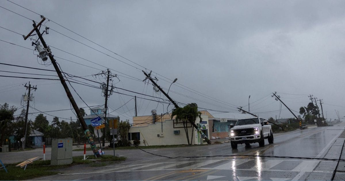 ALERTA CLIMÁTICA EEUU ALERTA CLIMÁTICA EEUU: Fuertes Tormentas con Granizo Gigante Amenazan los Llanos del Sur; Florida También en Riesgo por Ráfagas Severas este Jueves