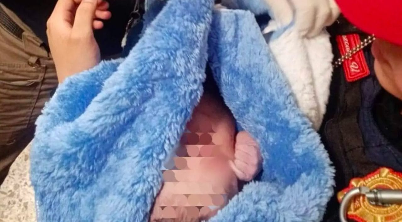 Abandonan a Bebé Recién Nacida en Bolsa de Basura