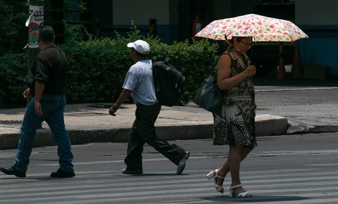 Clima en Veracruz Hoy: Sol y Calor Dominan; Vaguada Trae Lluvias Ligeras