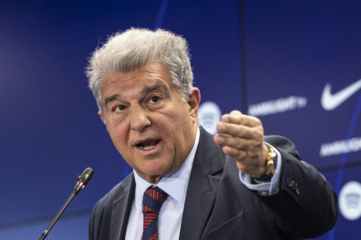 Laporta Joan Laporta explotó por el arbitraje de Marciniak ante el Inter: "Nos quitaron la final". El presidente pide unión culé y mentalidad ganadora para el Clásico.