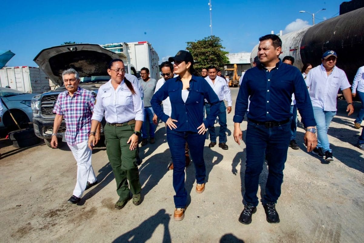 Playa del Carmen Renuevan Miles de Luminarias Playa del Carmen se Ilumina: Renuevan Miles de Luminarias para Mayor Seguridad