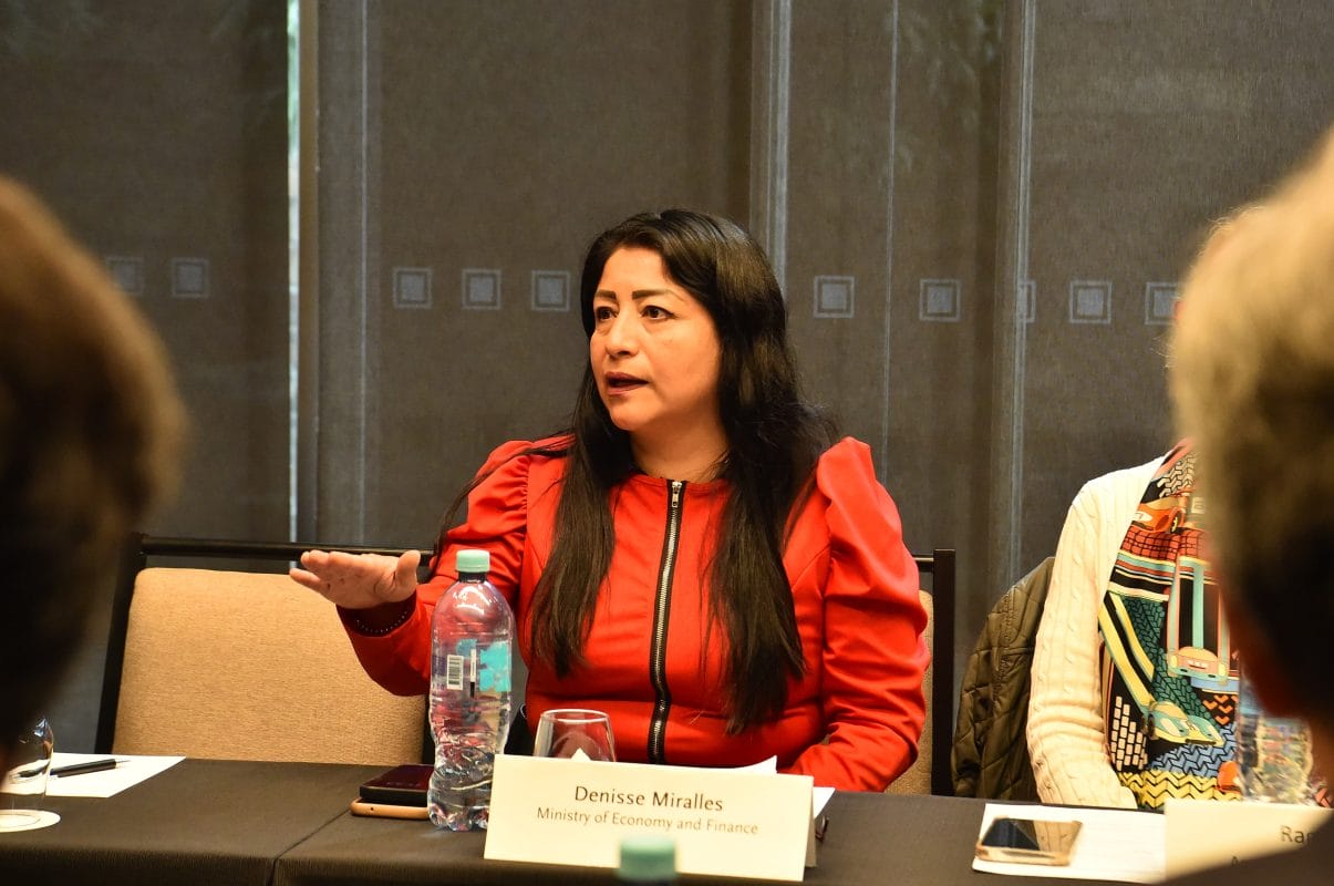 Renuncia Viceministra de Economía Denisse Miralles por Reducción de IGV Terremoto en el MEF: Viceministra de Economía Dimite por Baja del IGV