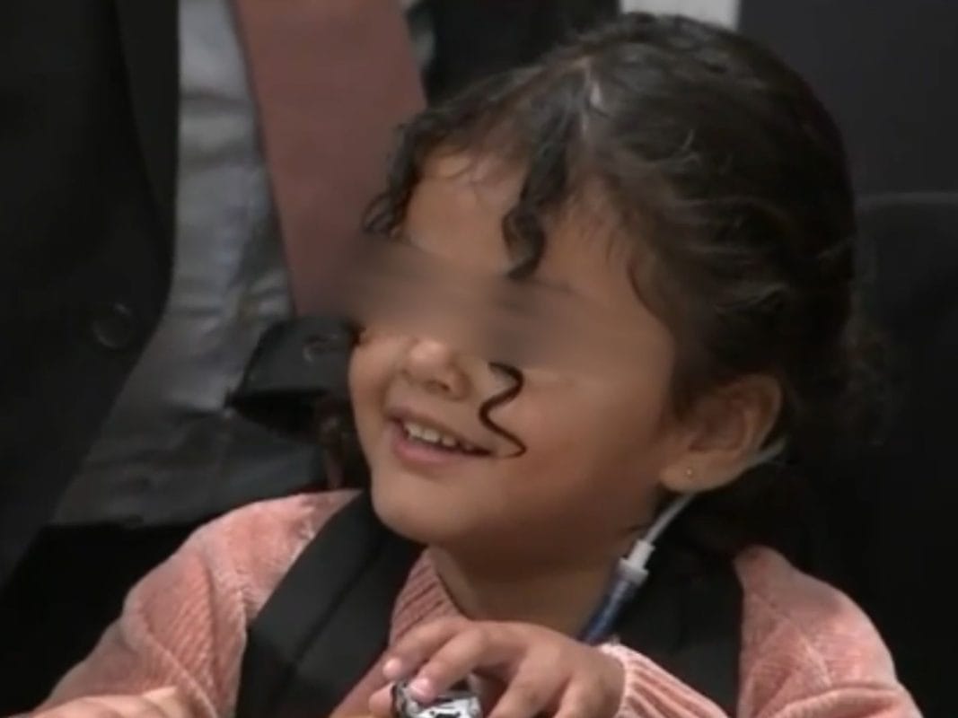 Niña mexicana podría morir si EEUU la deporta y pierde tratamiento médico