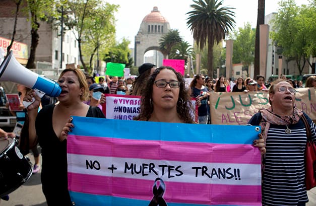 CDMX: Aprueban Ley Paola Buenrostro; Transfeminicidio Será Delito
