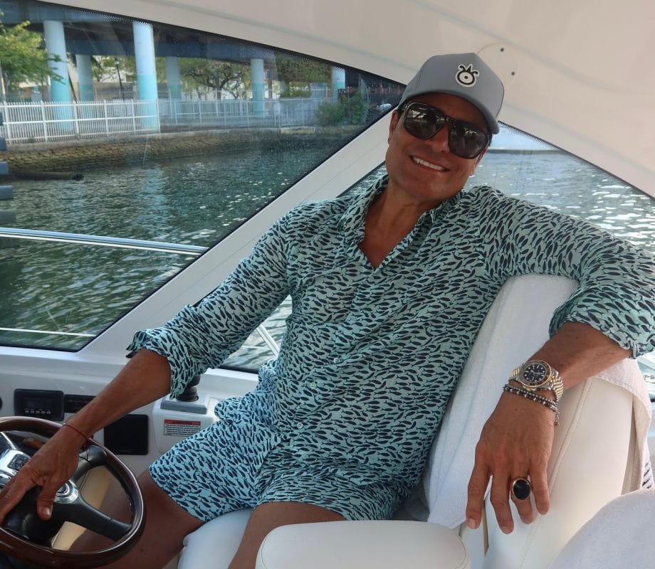 Chayanne bromea en redes por el Día del Padre y desata cariño entre sus ‘hijos’