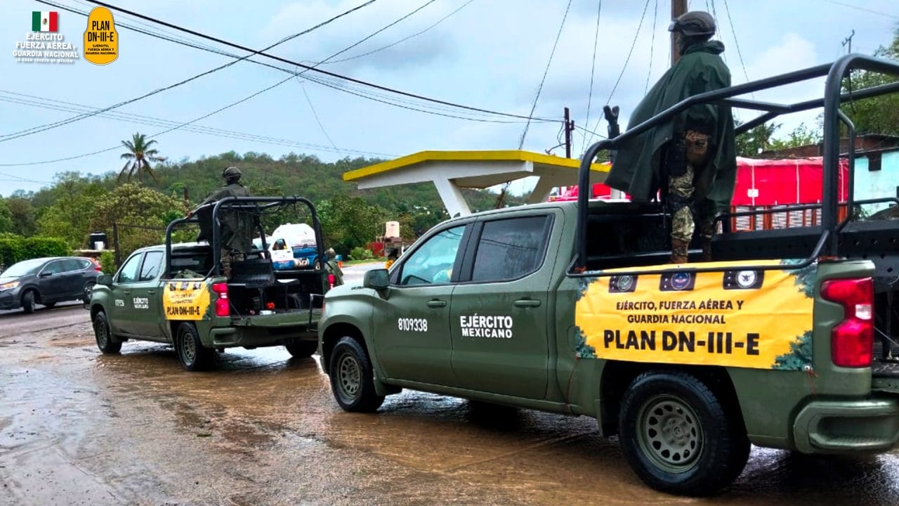 Plan DN-III-E: La maquinaria militar y de rescate contra Erick