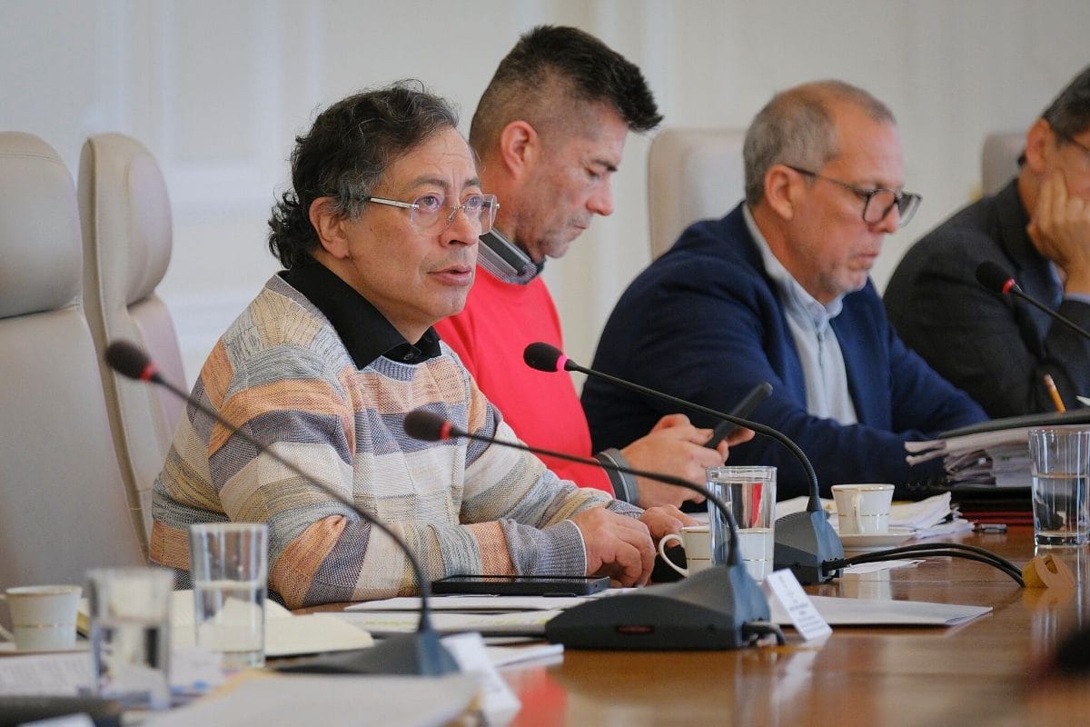 Petro va por todo: anuncia "papeletazo" para una Constituyente