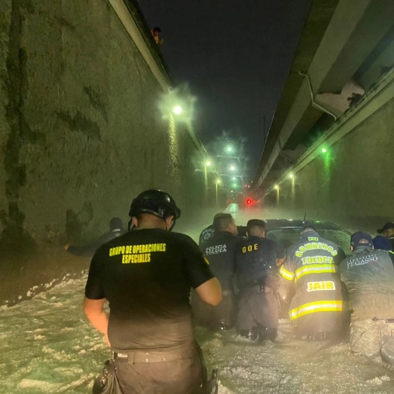 Caos en Toluca: inundaciones por lluvia y granizo colapsan vías Caos en Toluca: inundaciones por lluvia y granizo colapsan vías