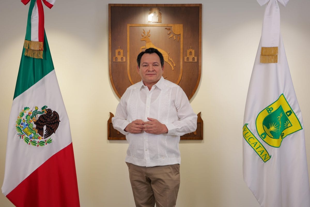 Llama Díaz Mena a magisterio a retomar clases y cerrar ciclo escolar Llama Díaz Mena a magisterio a retomar clases y cerrar ciclo escolar