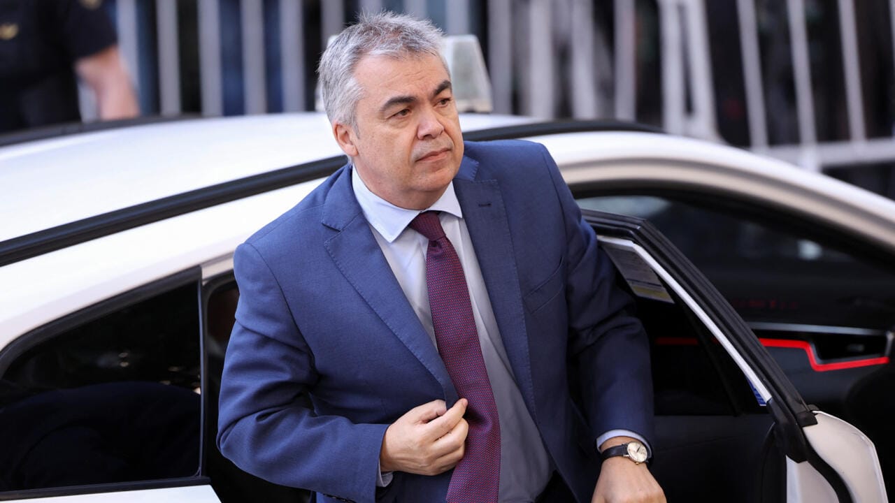 Terremoto político: Prisión sin fianza para el ex número 3 del PSOE