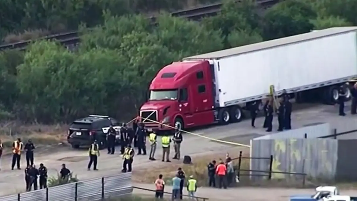 Luto en Texas: 5 muertos en la I-20 por un camionero que se durmió