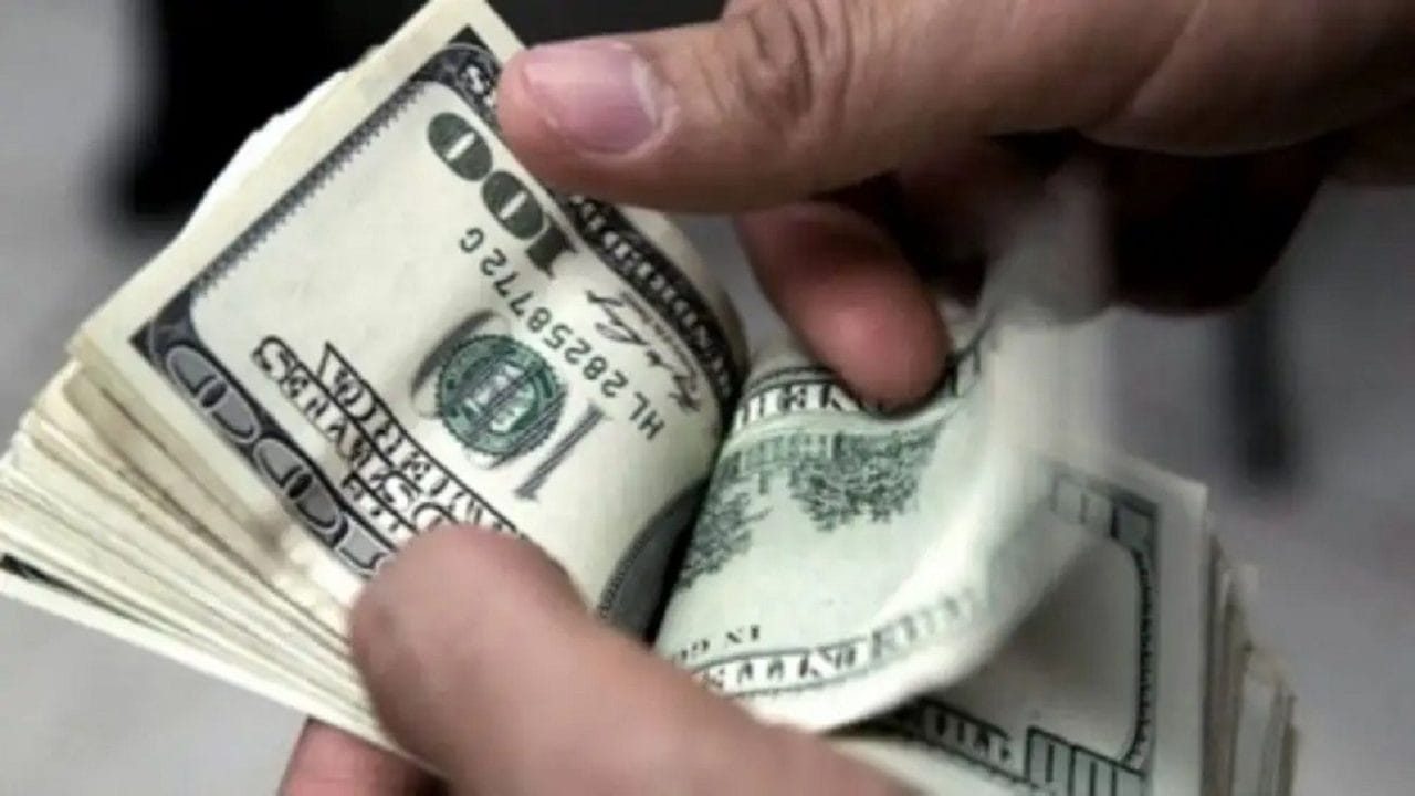 Dólar Blue Arde, Inflación Sorprende y Gobierno Elimina Procrear