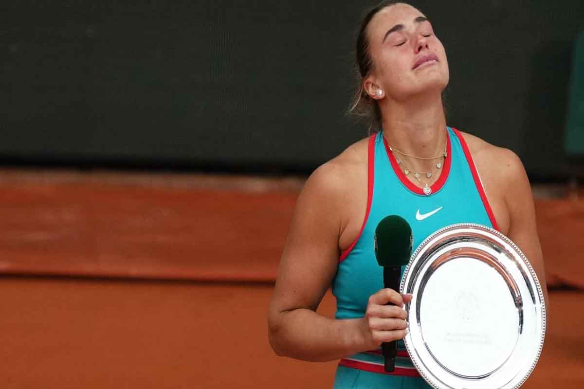 Aryna Sabalenka EXPLOTA contra Coco Gauff y Roland Garros Mala perdedora o víctima de la presión Aryna Sabalenka EXPLOTA contra Coco Gauff y Roland Garros: ¿Mala perdedora o víctima de la presión?