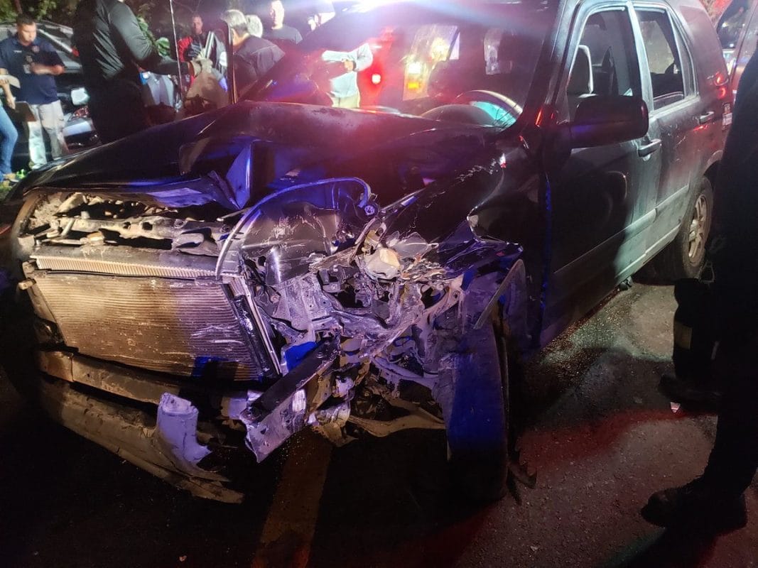 Balacera y choque en Álvaro Obregón_ cae pareja tras atacar a policías