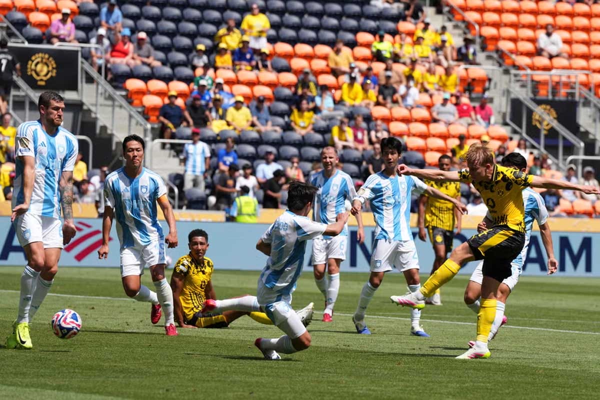 Borussia Dortmund sufre, pero lidera el Grupo F del Mundial de Clubes