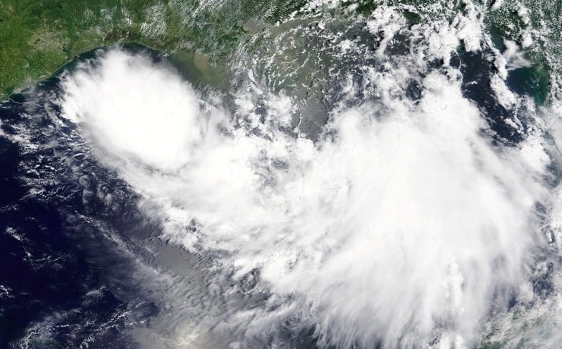 Huracán Barry comienza su formación en la Bahía de Campeche: segundo ciclón del Atlántico 2025
