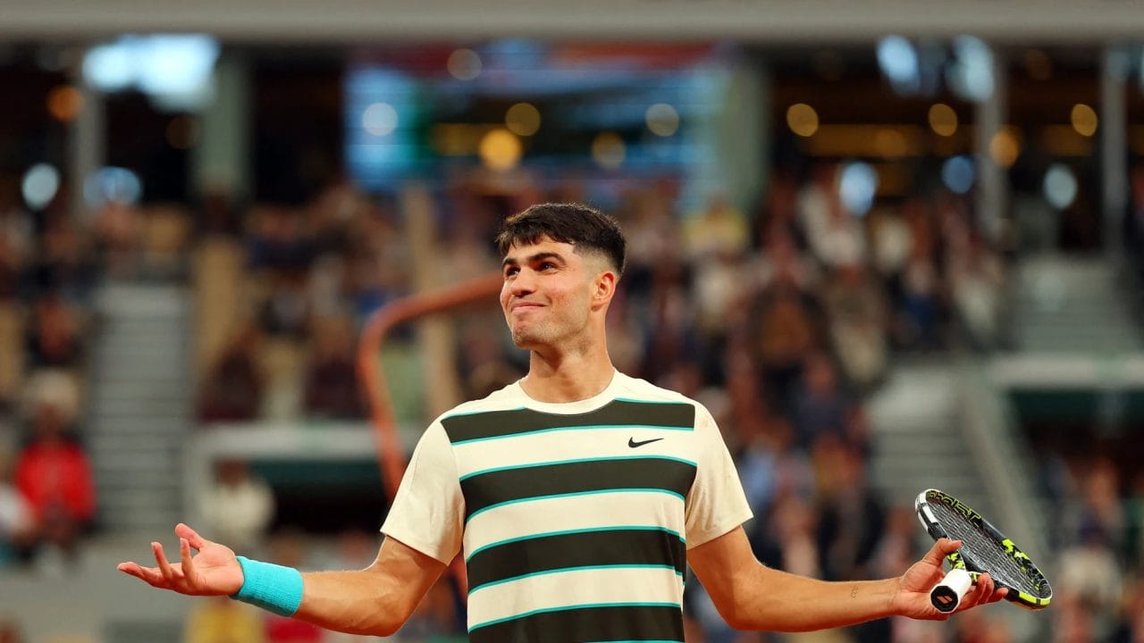 Carlos_Alcaraz_vence_Jannik_Sinner Carlos Alcaraz vs. Jannik Sinner: La Épica Final de Roland Garros 2025 que Marcó Historia