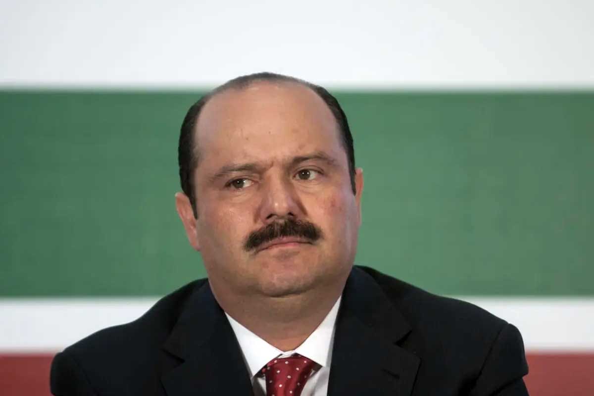 Corte de Texas absuelve a César Duarte de caso por 50 propiedades