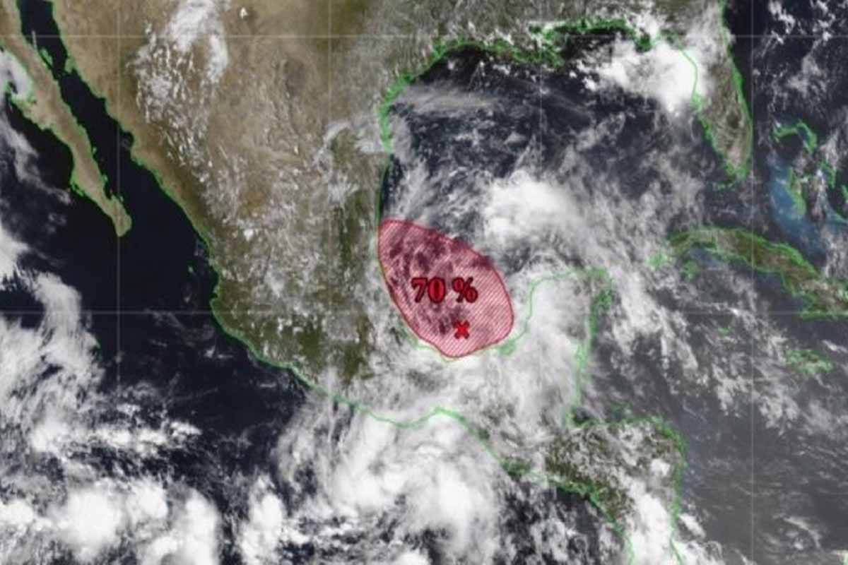 Depresión tropical amenaza costas del Golfo; activan alerta en Veracruz