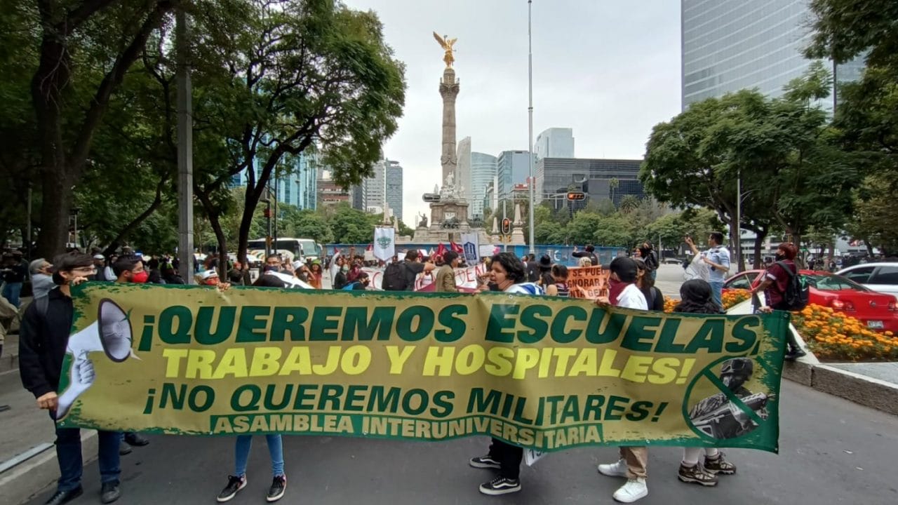ECOEMS_ La Protesta Estudiantil que Pone en Jaque a la Política Educativa