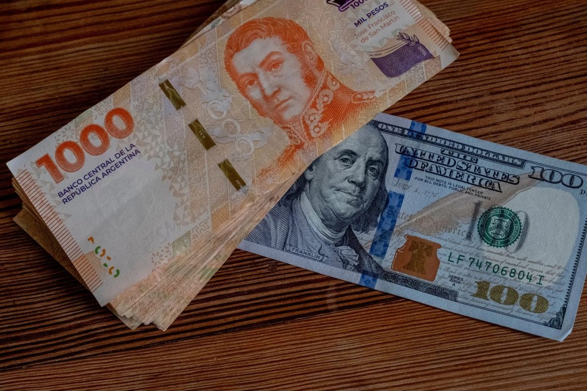 Dólar e Inflación: Argentina Modera Expectativas Económicas