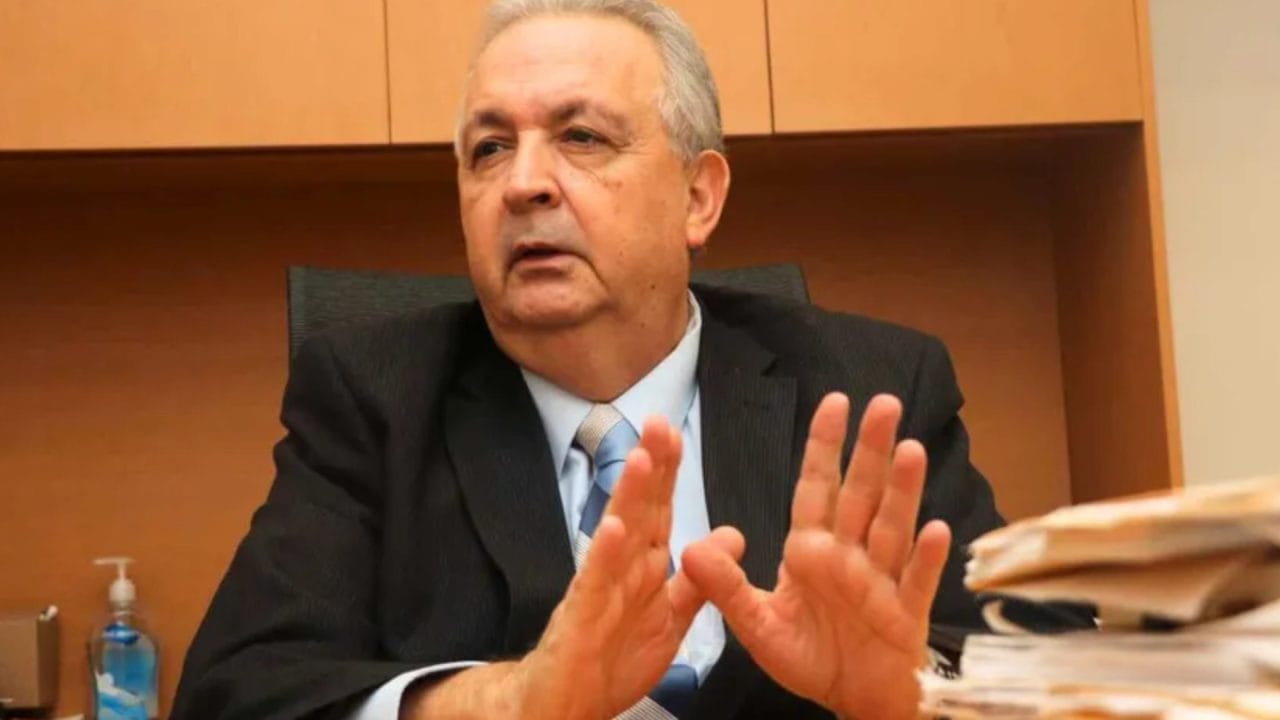 Tensa calma en NL: Gobernador cede en pugna por Fiscal