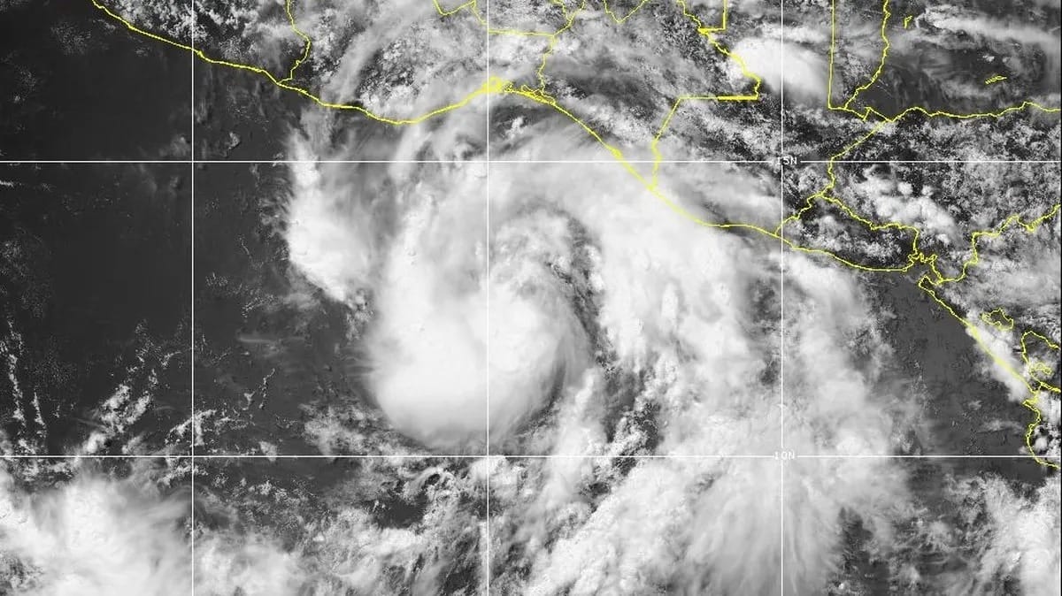 Guerrero en alerta roja: “Erick” podría ser huracán categoría 2