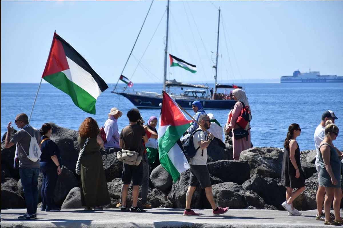 Israel intercepta la Flotilla de la Libertad rumbo a Gaza con ayuda humanitaria