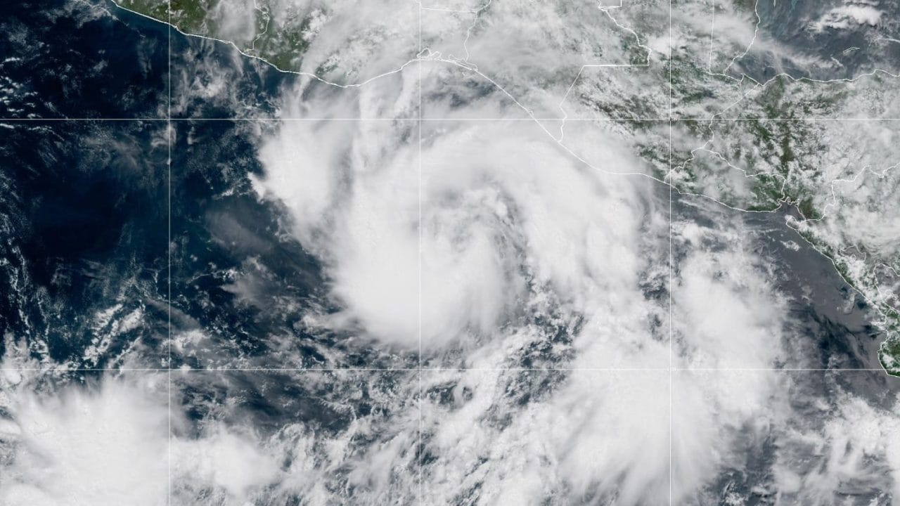 Lluvias por Huracán Erick en Veracruz: ¿A qué hora empiezan y hasta cuándo durarán?