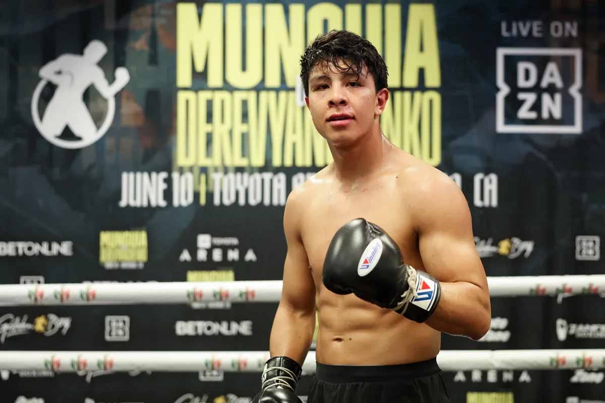 Munguía en la Lona Doping dudas y el dardo venenoso de Chávez Jr Munguía en la Lona: Doping, dudas y el dardo venenoso de Chávez Jr.