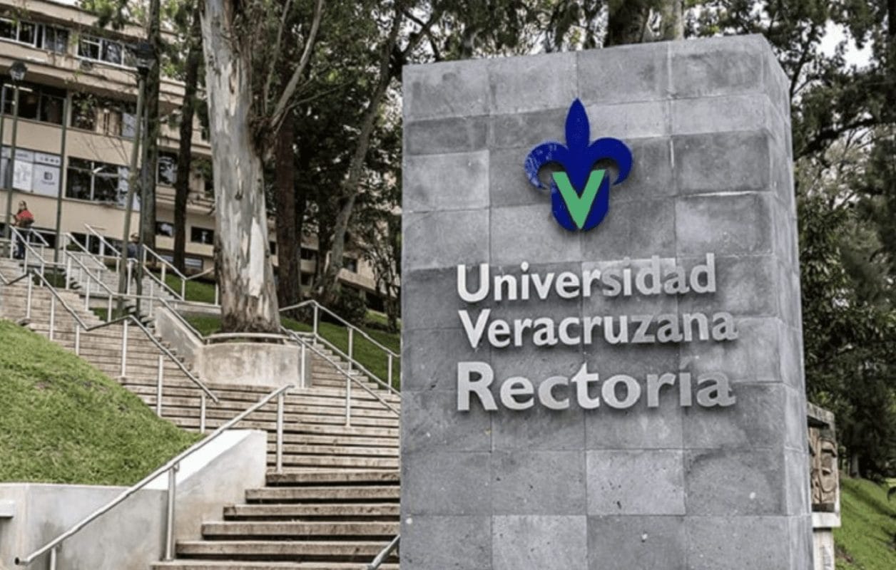 Crisis en la UV: Prórroga del rector Aguilar enciende protestas y renuncias