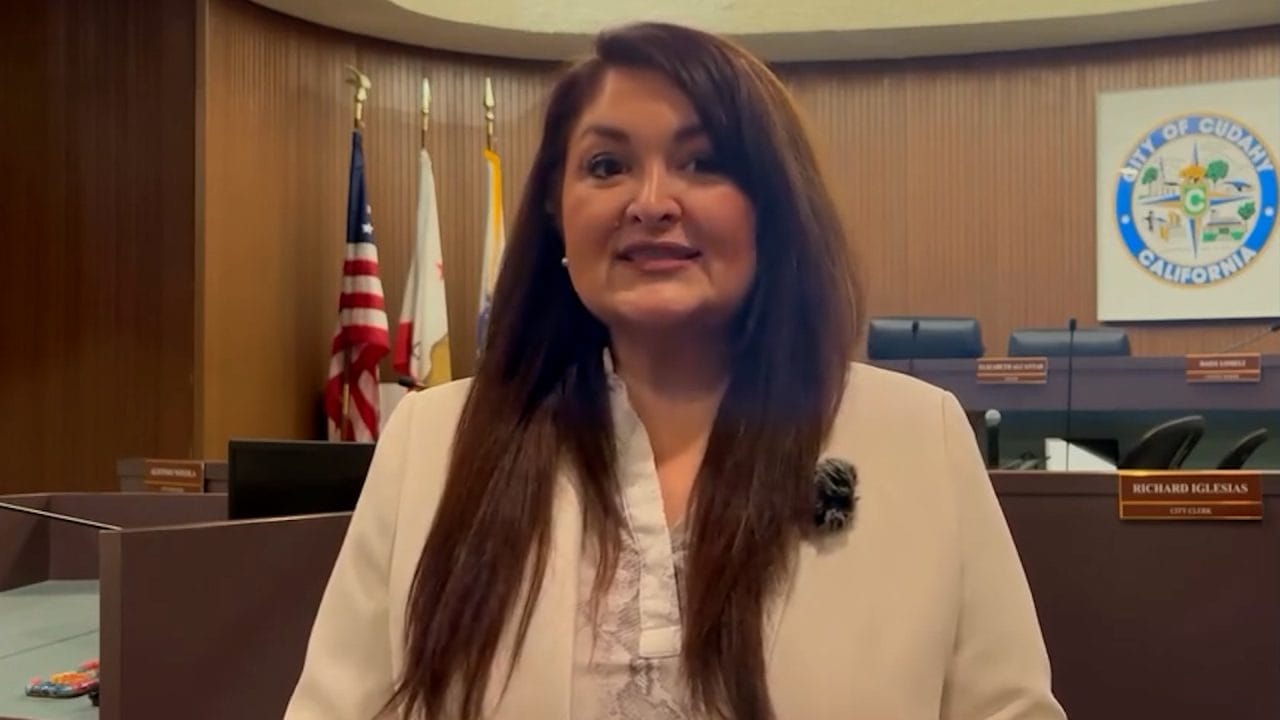 Vicealcaldesa de Cudahy Incita a Pandillas a Luchar Contra ICE