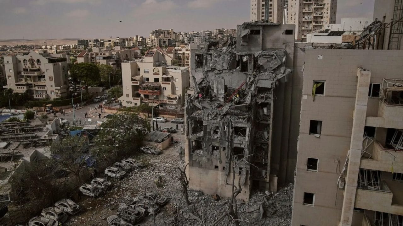 Duelo y furia: La sociedad Israelí atrapada en el limbo de la guerra