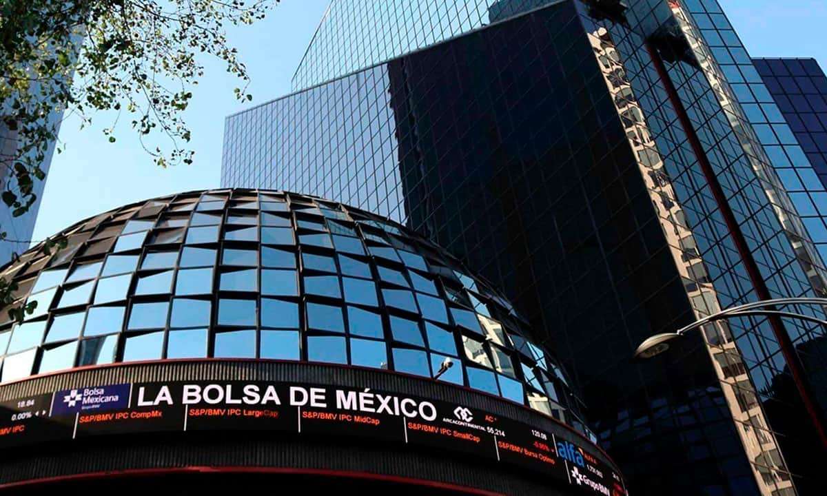 BMV cae por debajo de 57,000 puntos ante crisis global BMV cae por debajo de 57,000 puntos ante crisis global